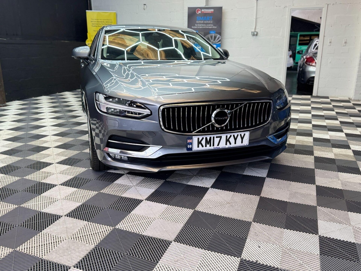 Used Volvo S90 2017 for sale - 76287059: Photo 8