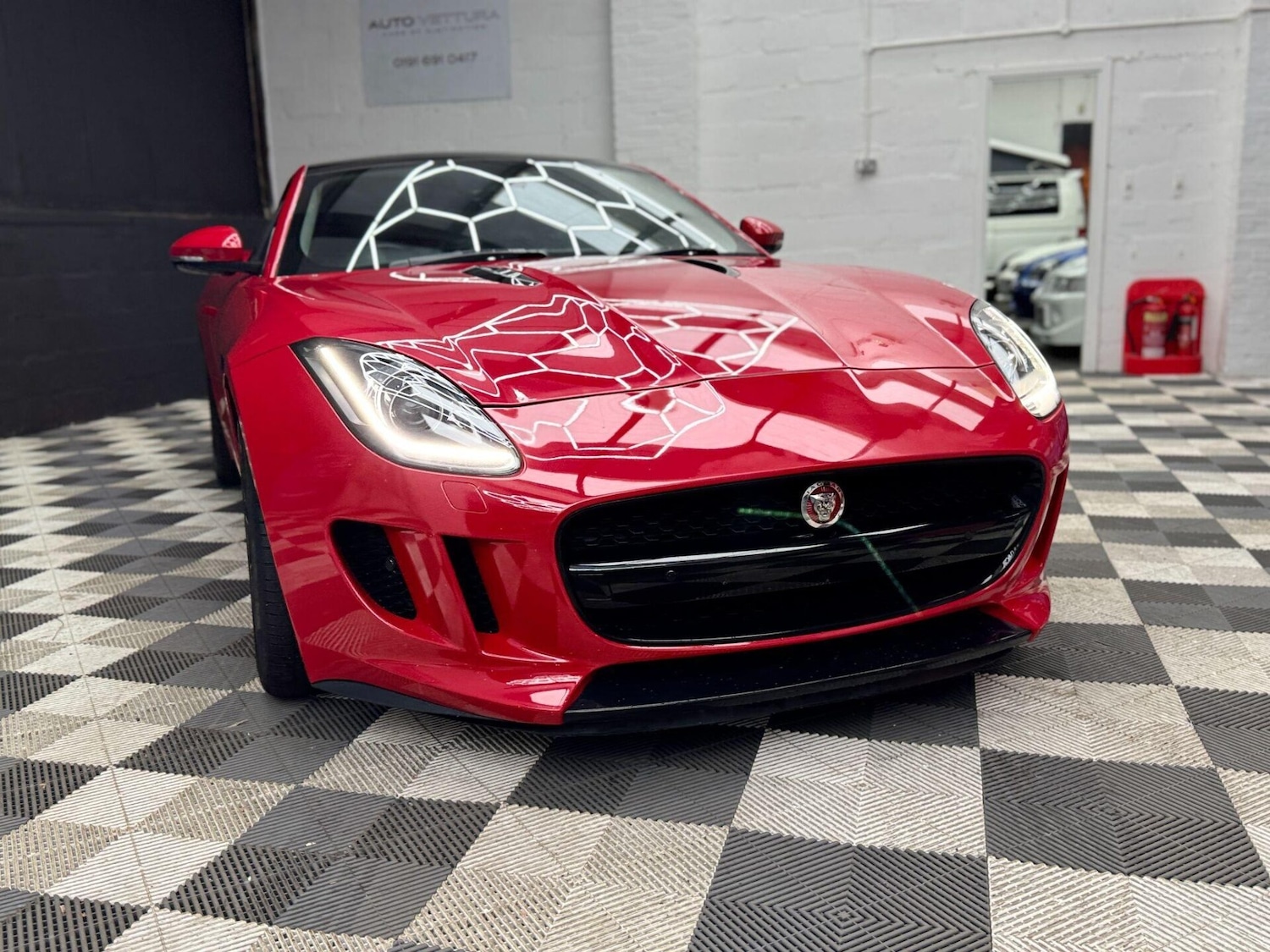 Used Jaguar F-Type 2014 for sale - 77351291: Photo 10