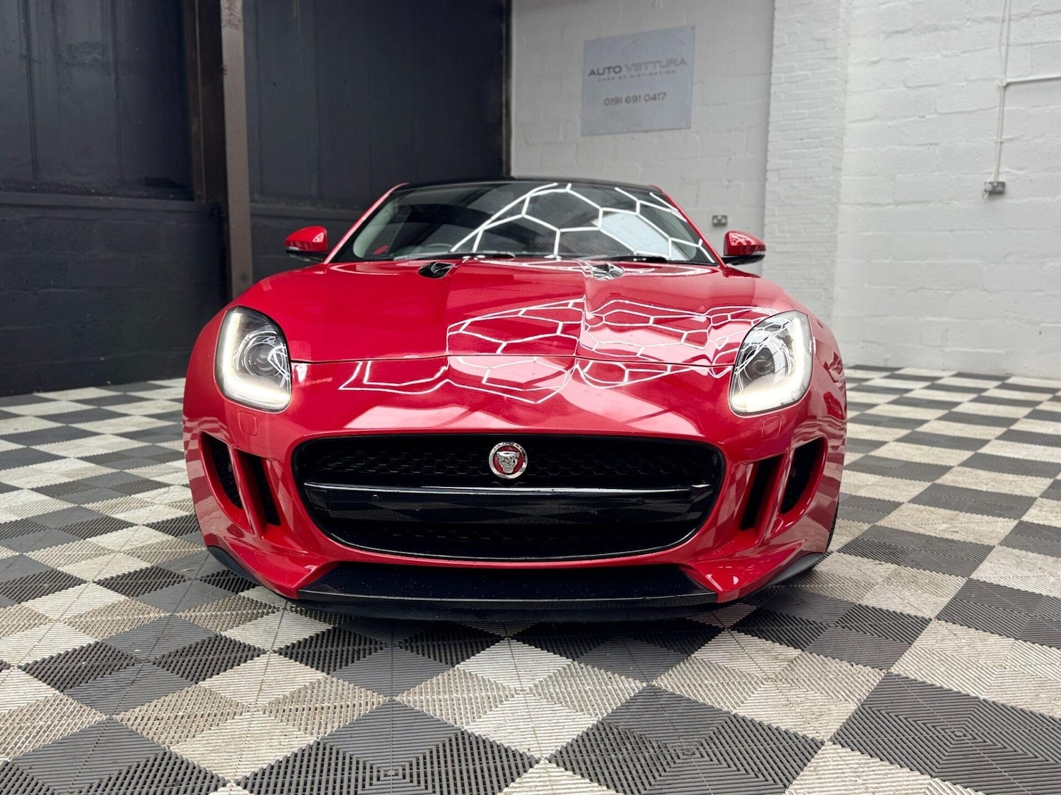 Used Jaguar F-Type 2014 for sale - 77351291: Photo 16