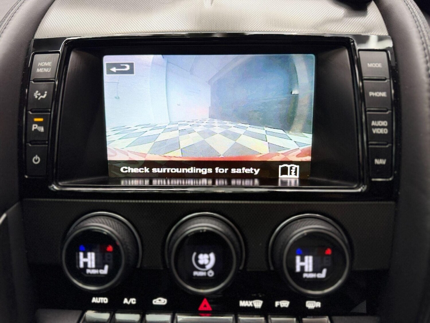 Used Jaguar F-Type 2014 for sale - 77351291: Photo 30