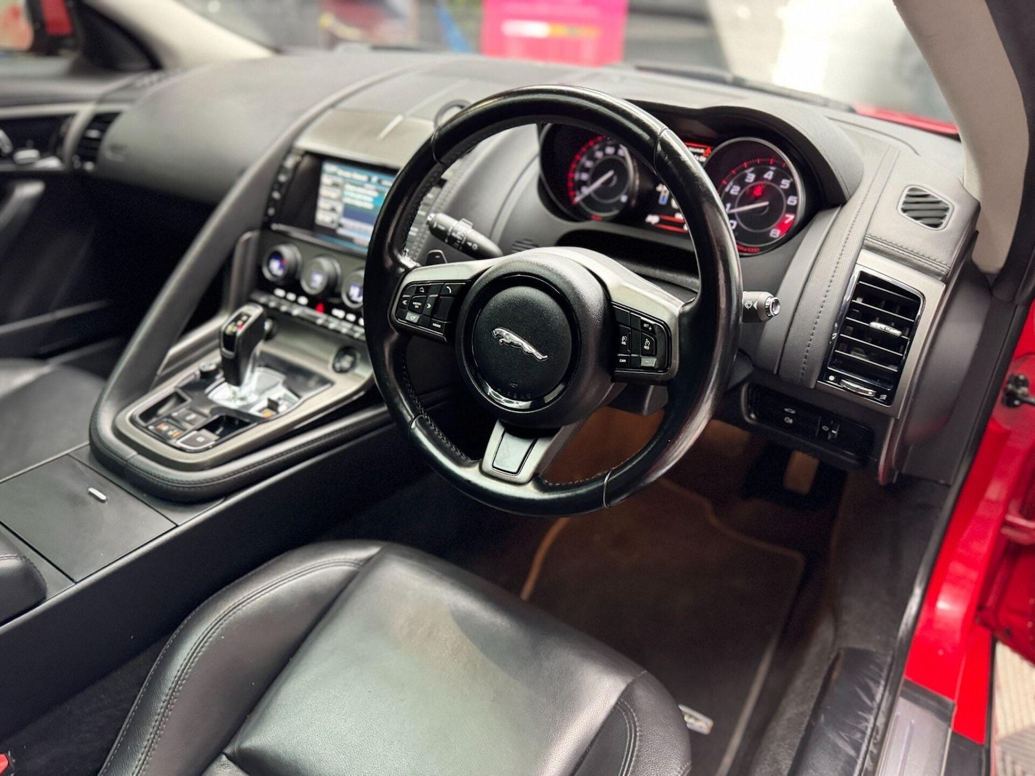 Used Jaguar F-Type 2014 for sale - 77351291: Photo 31