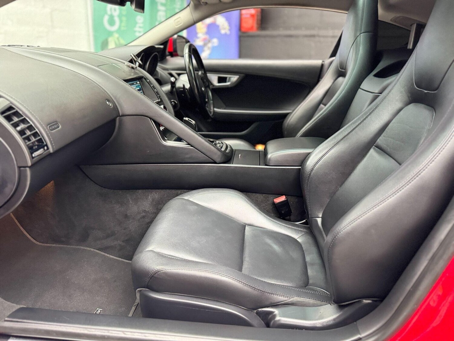 Used Jaguar F-Type 2014 for sale - 77351291: Photo 32