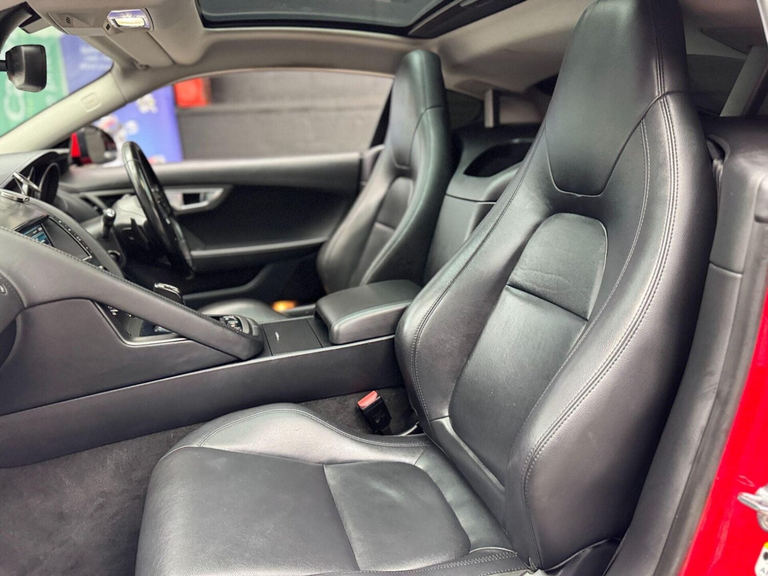 Used Jaguar F-Type 2014 for sale - 77351291: Photo 33