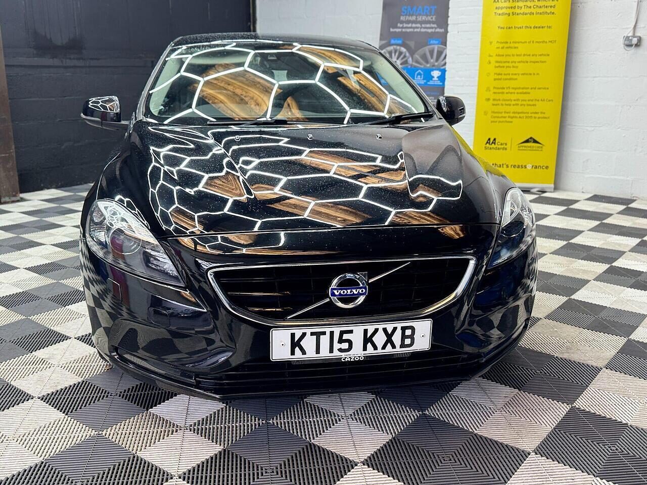 Used Volvo V40 2015 for sale - 76115674: Photo 9