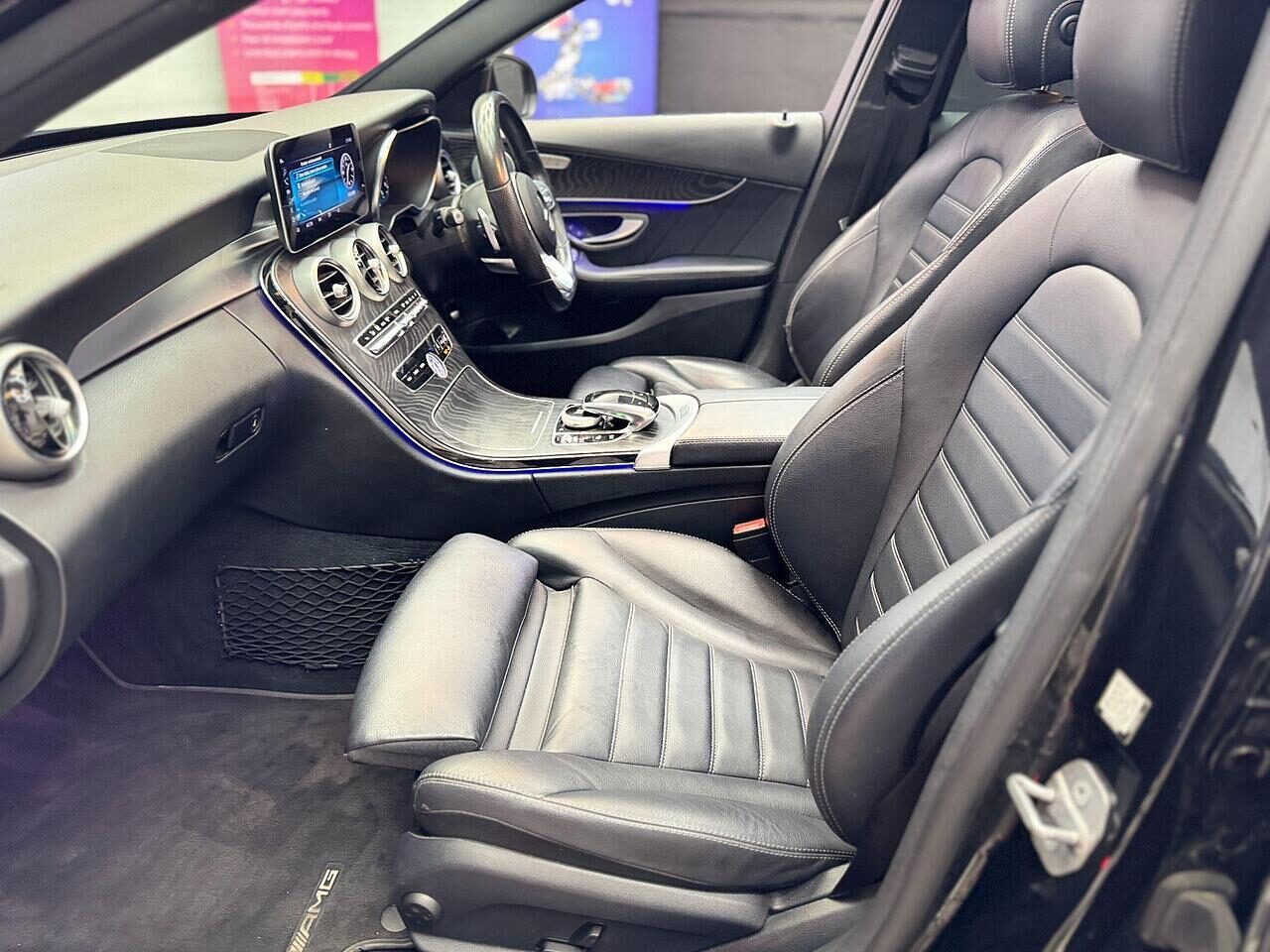 Used Mercedes-Benz C Class 2019 for sale - 76555299: Photo 40