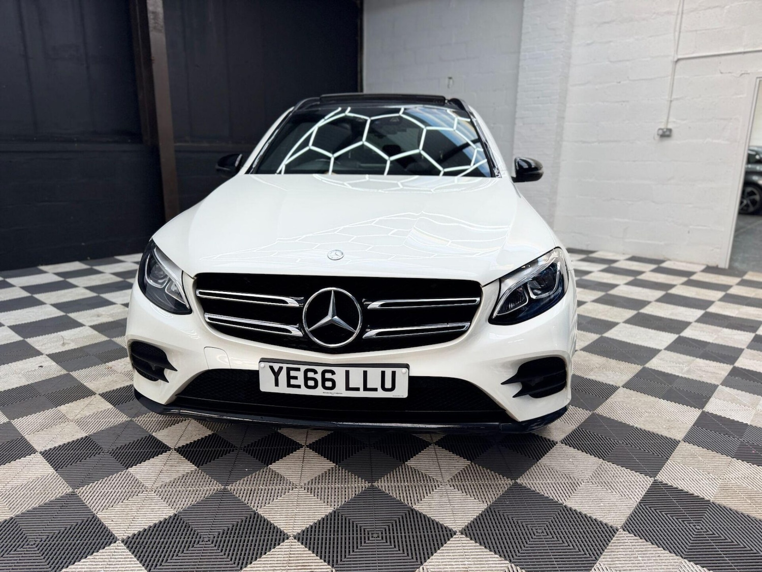 Used Mercedes-Benz GLC 2017 for sale - 77095865: Photo 16