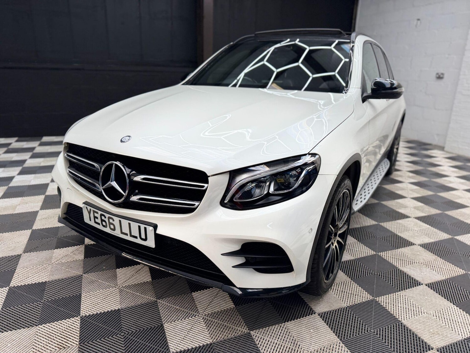 Used Mercedes-Benz GLC 2017 for sale - 77095865: Photo 18