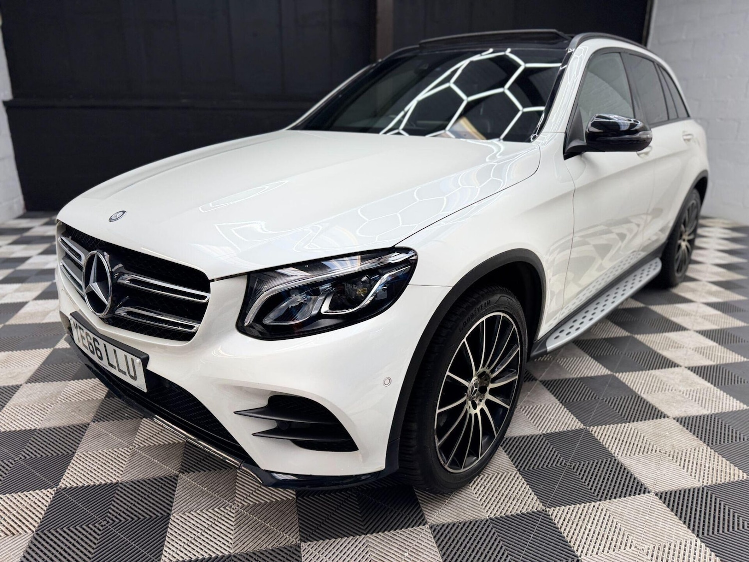 Used Mercedes-Benz GLC 2017 for sale - 77095865: Photo 20