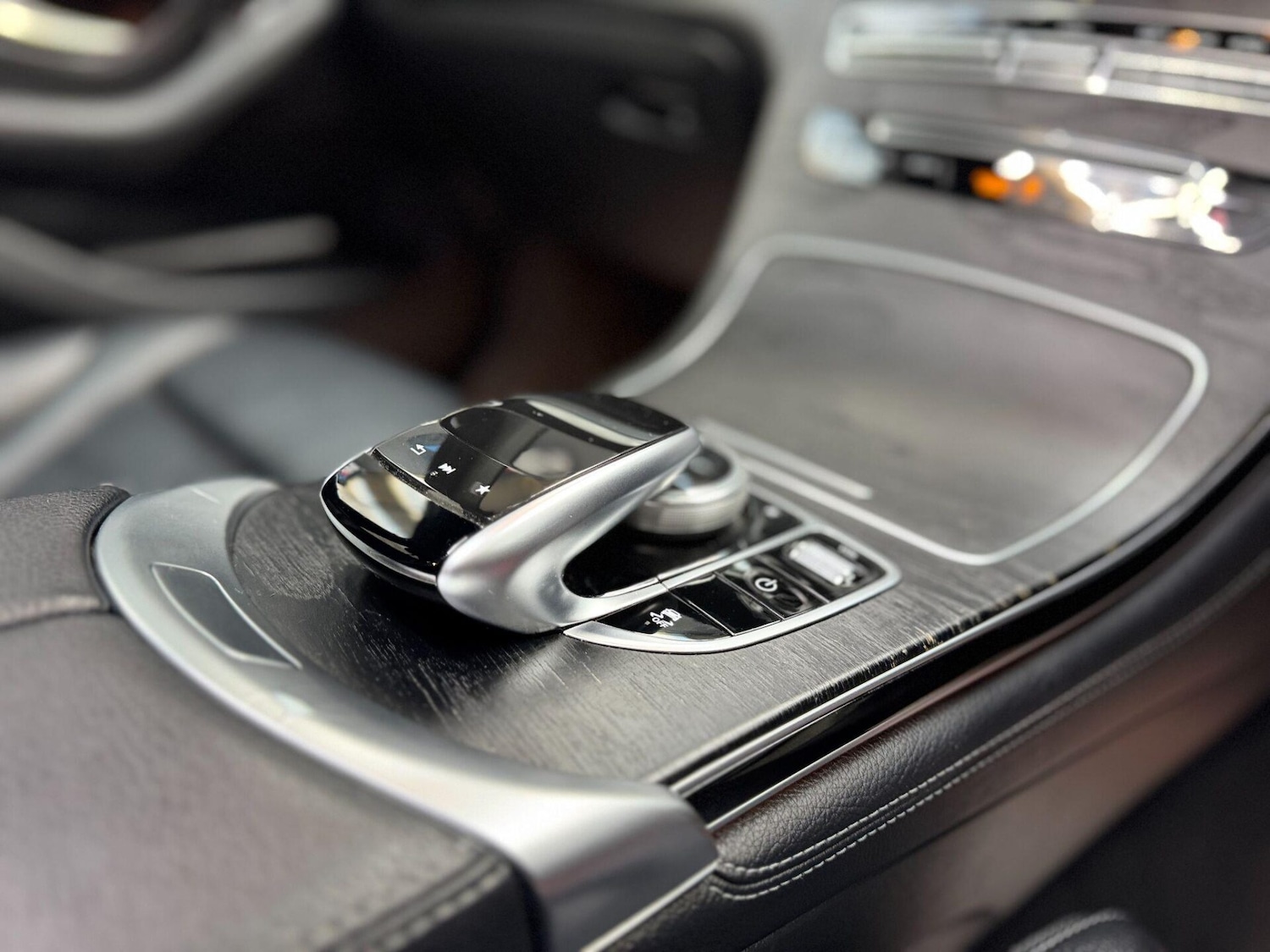 Used Mercedes-Benz GLC 2017 for sale - 77095865: Photo 27