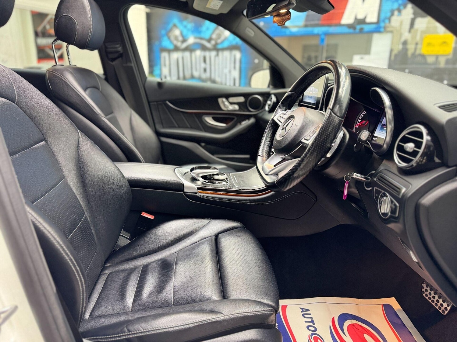 Used Mercedes-Benz GLC 2017 for sale - 77095865: Photo 29