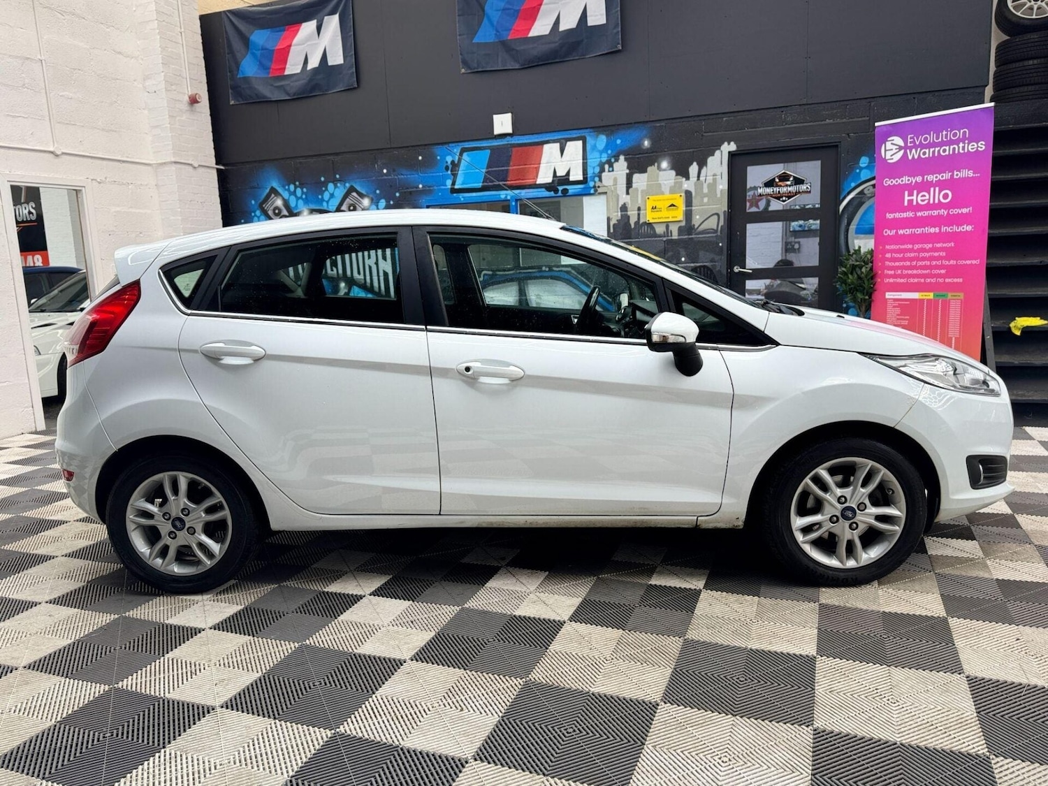 Used Ford Fiesta 2015 for sale - 77103431: Photo 28