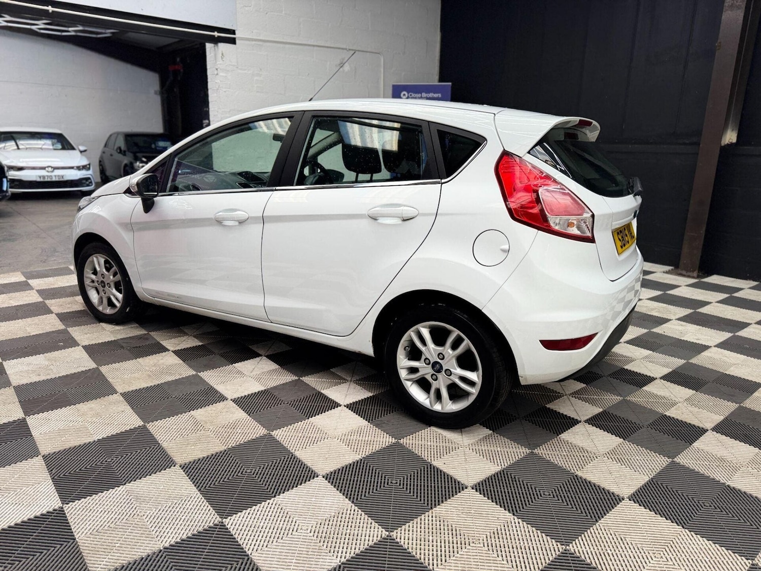 Used Ford Fiesta 2015 for sale - 77103431: Photo 4