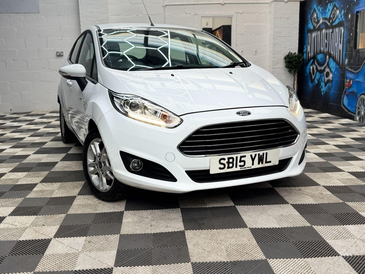 Used Ford Fiesta 2015 for sale - 77103431: Photo 8