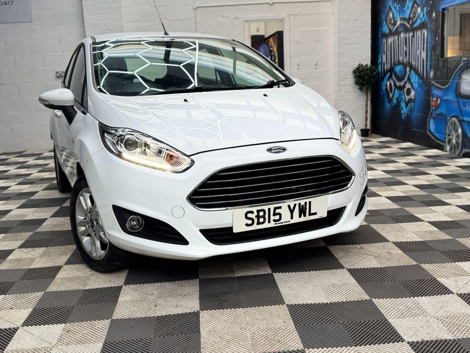 Used Ford Fiesta 2015 for sale - 77103431: Photo 9