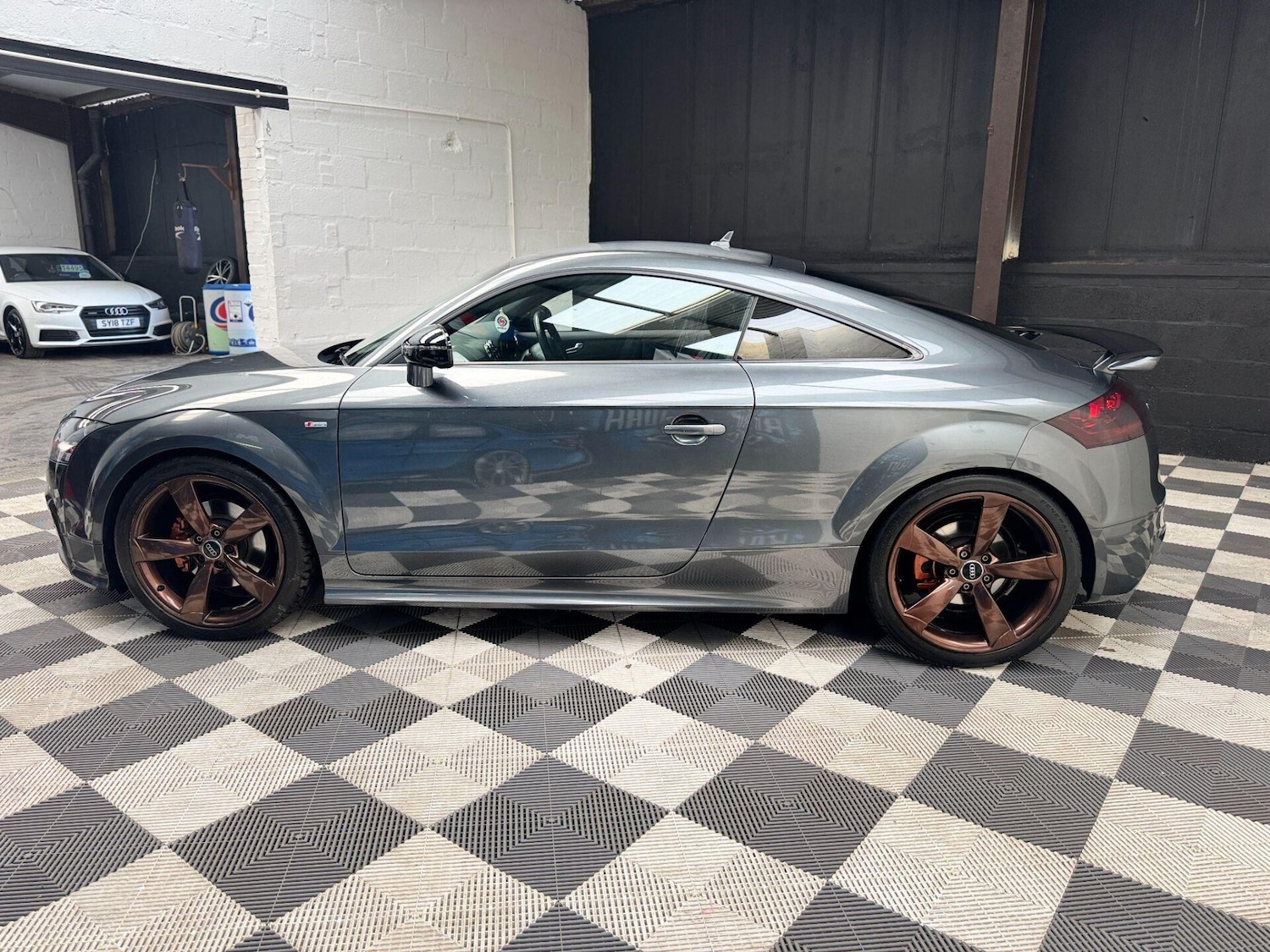 Used Audi TT 2014 for sale - 76518551: Photo 11