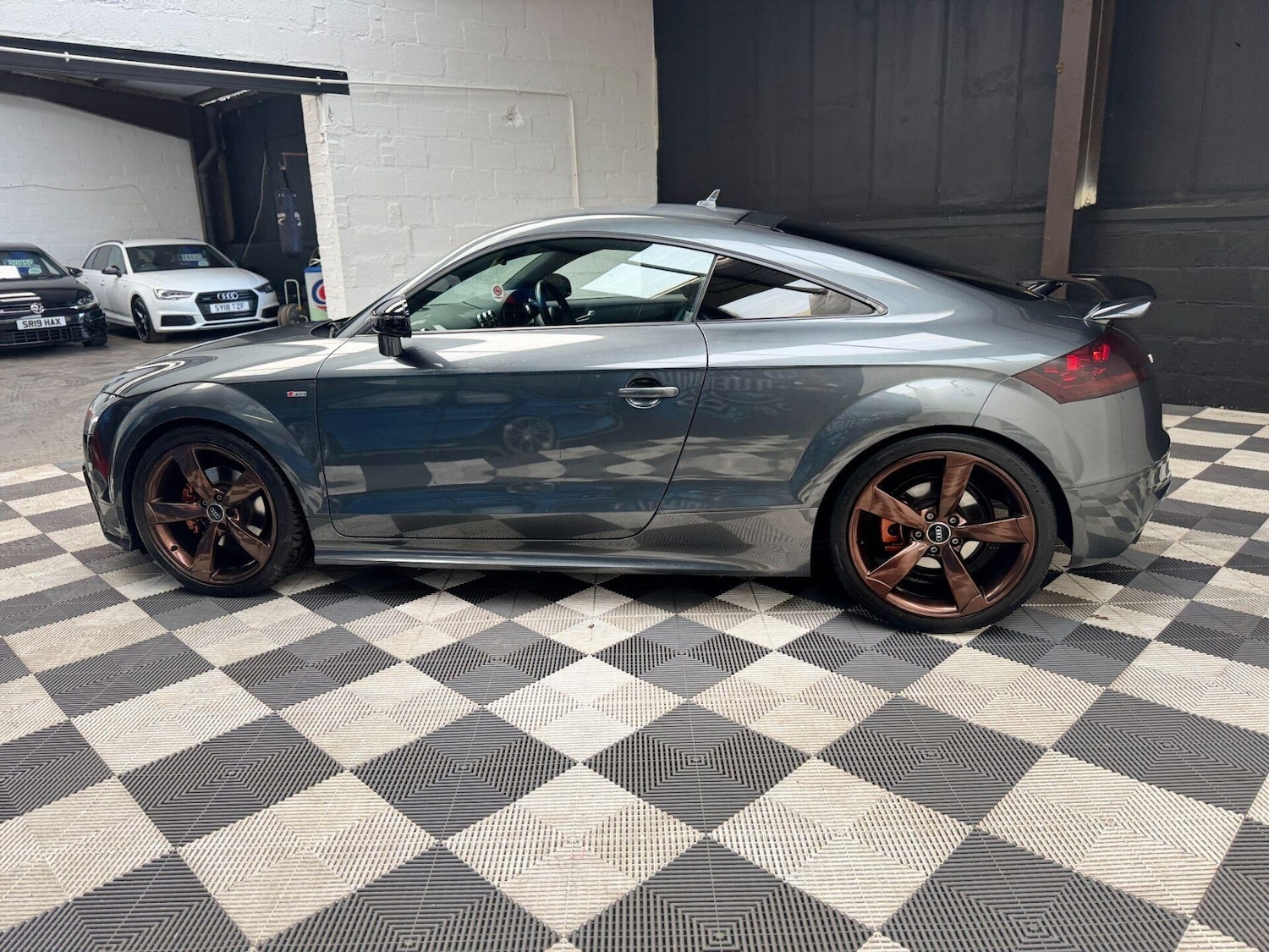 Used Audi TT 2014 for sale - 76518551: Photo 12