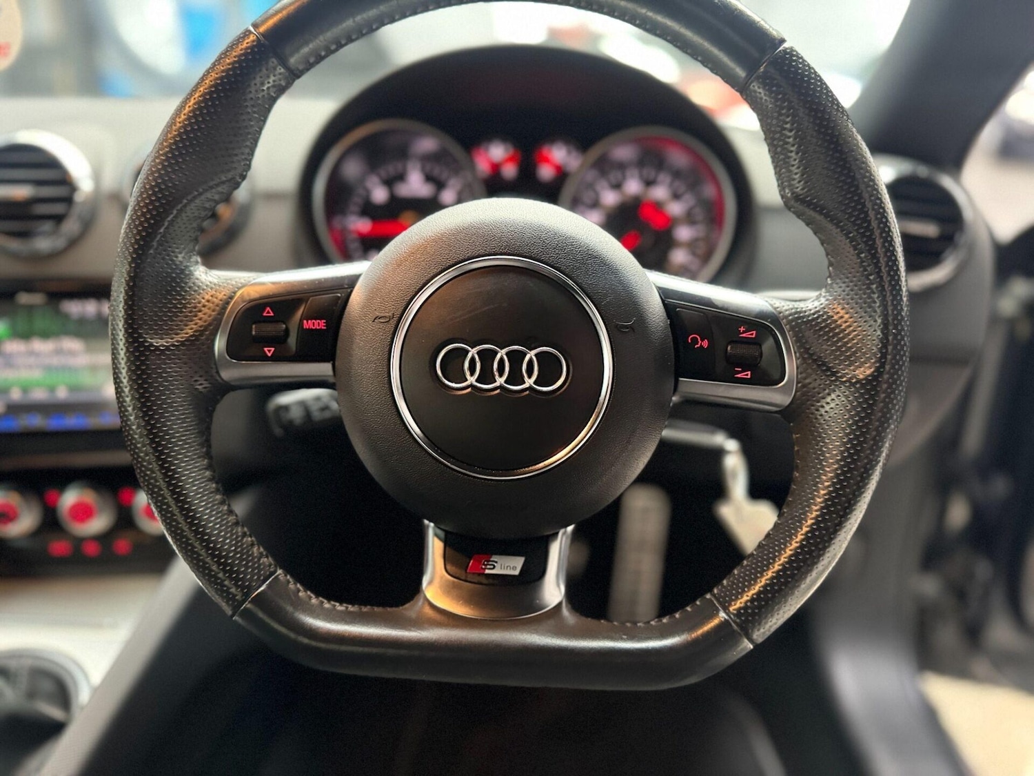 Used Audi TT 2014 for sale - 76518551: Photo 37