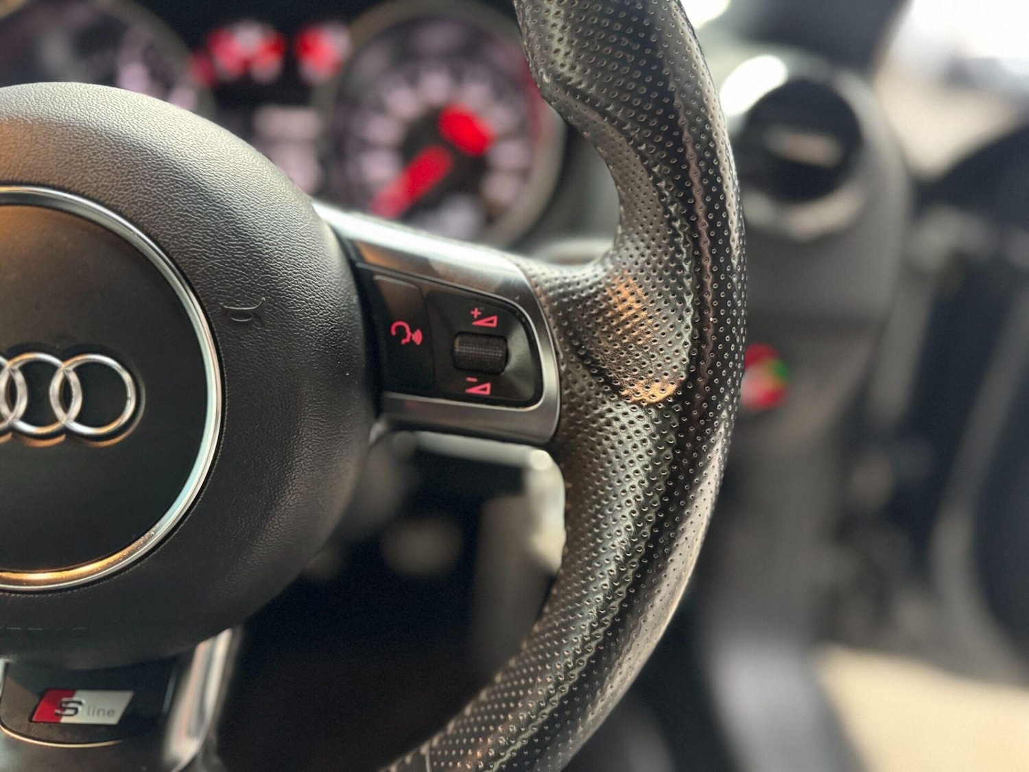 Used Audi TT 2014 for sale - 76518551: Photo 38