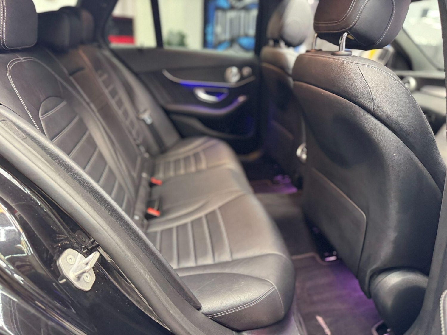 Used Mercedes-Benz C Class 2019 for sale - 76555312: Photo 35