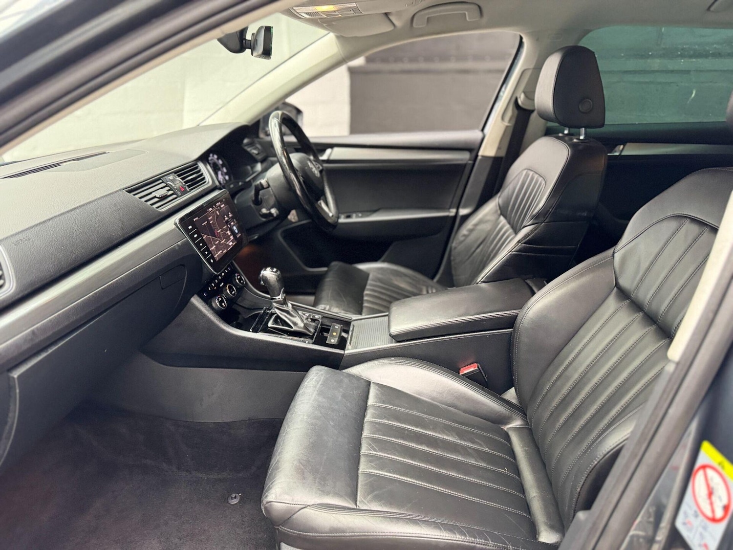 Used Skoda Superb 2017 for sale - 76819814: Photo 36