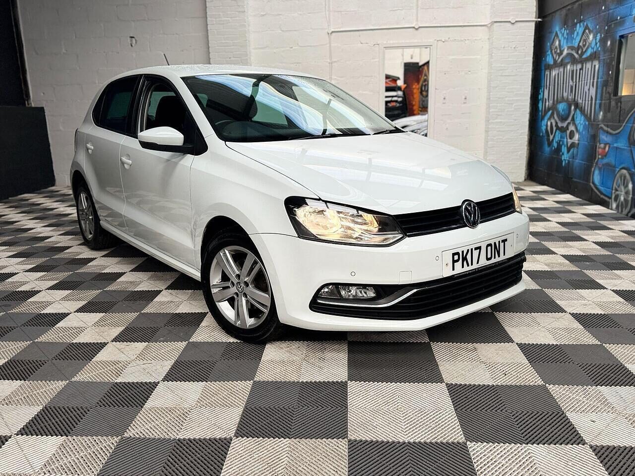 Used Volkswagen Polo 2017 for sale - 76565011: Photo 11