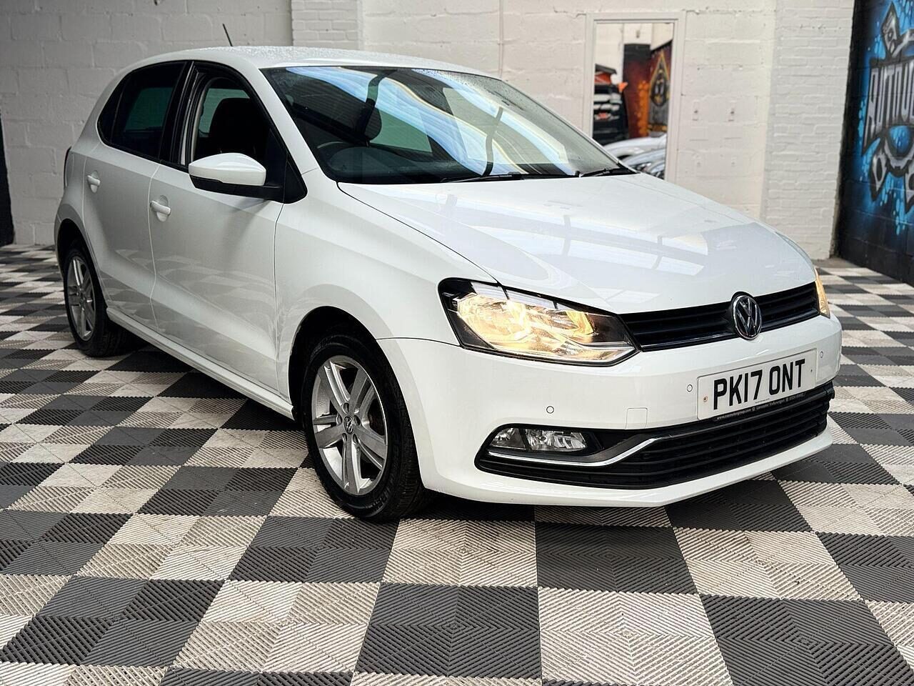 Used Volkswagen Polo 2017 for sale - 76565011: Photo 7