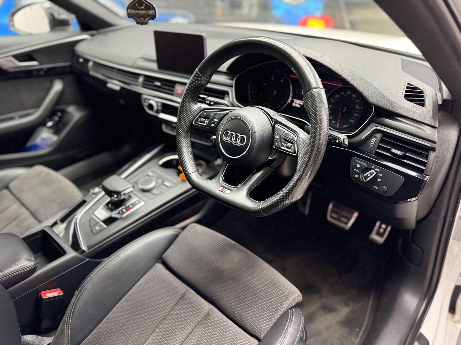 Used Audi A4 2018 for sale - 76211440: Photo 23