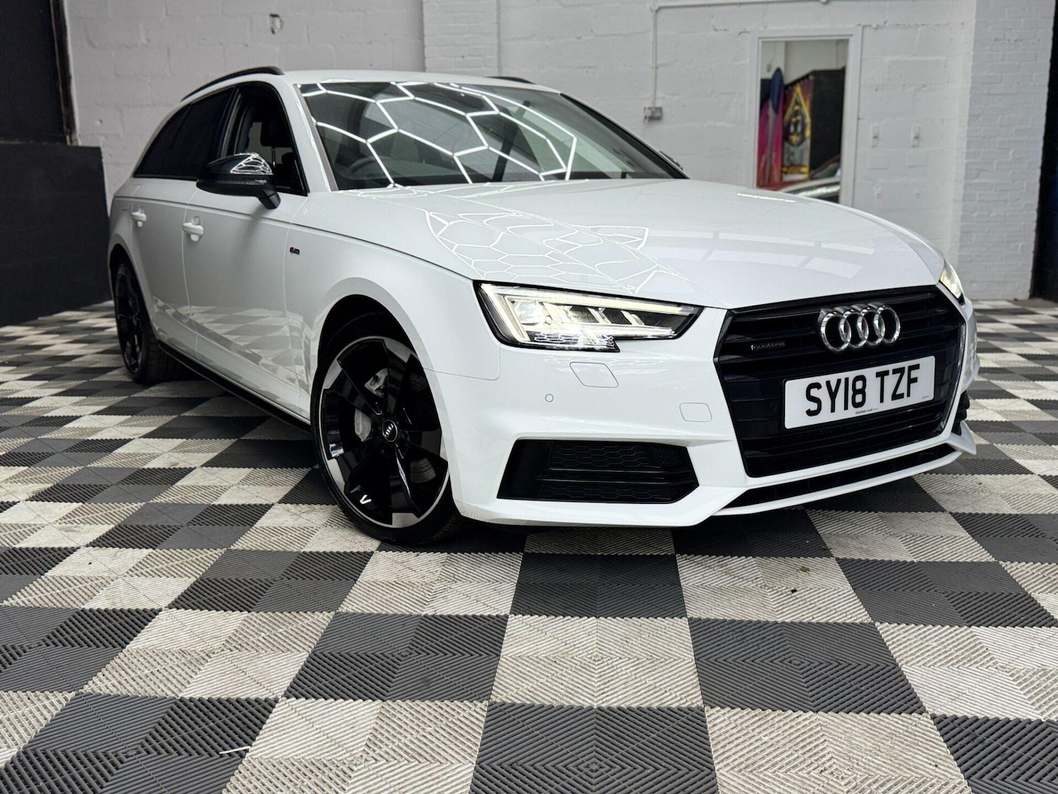 Used Audi A4 2018 for sale - 76211440: Photo 7