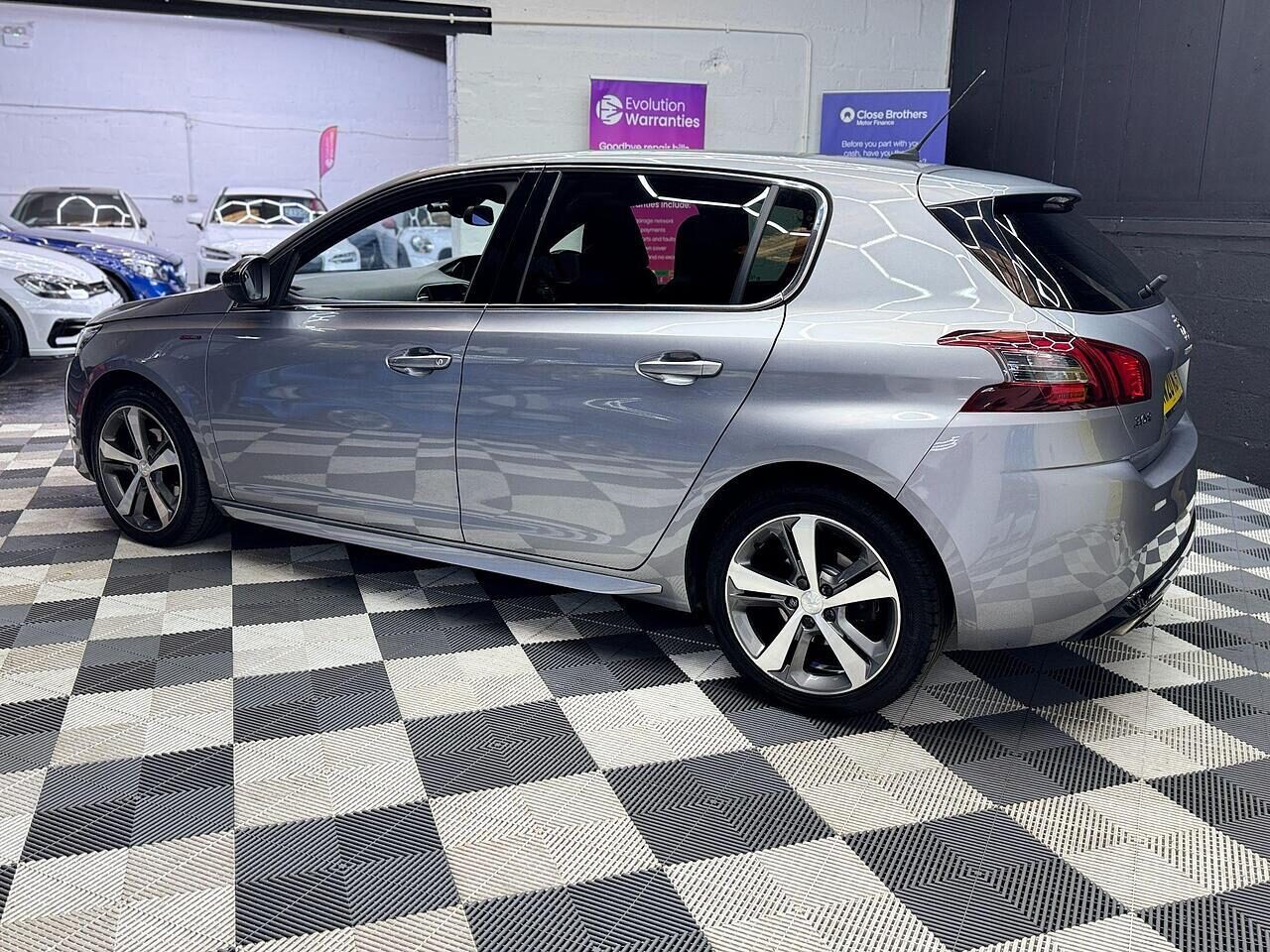 Used Peugeot 308 2020 for sale - 76641709: Photo 10