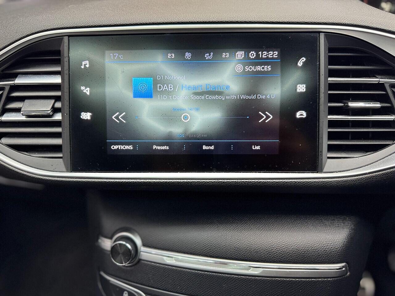 Used Peugeot 308 2020 for sale - 76641709: Photo 30