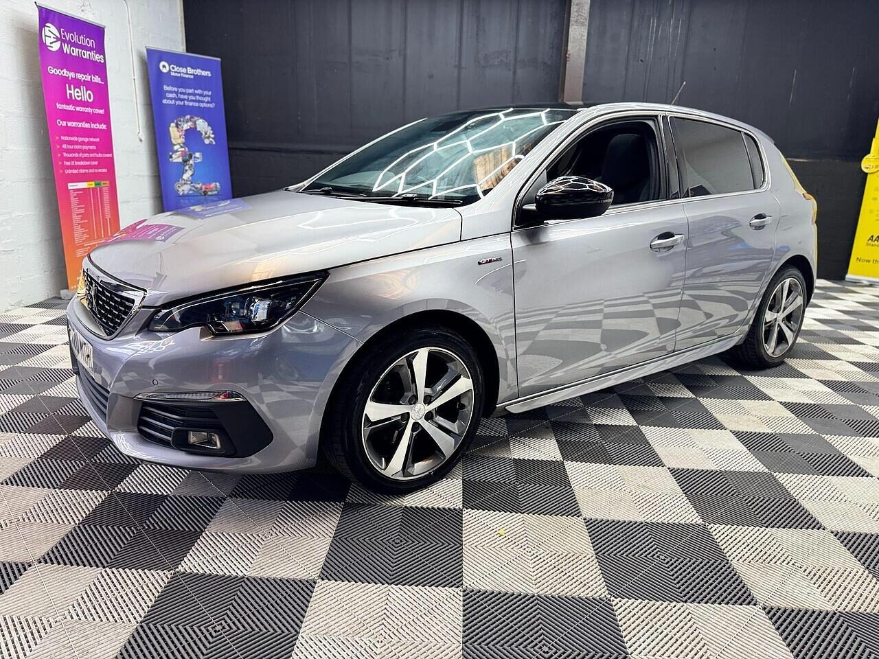 Used Peugeot 308 2020 for sale - 76641709: Photo 8