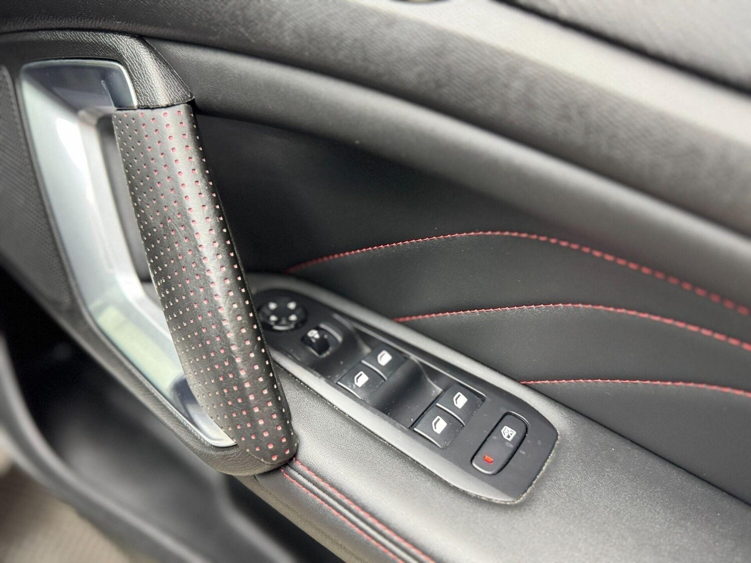 Used Peugeot 308 2020 for sale - 76641709: Photo 97