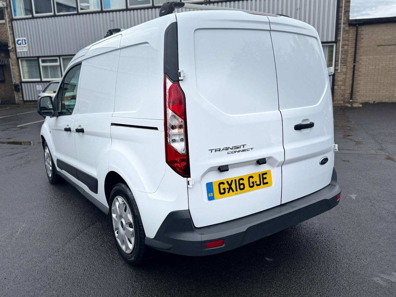 Used Ford Transit Connect 2016 for sale - 76331179: Photo 18
