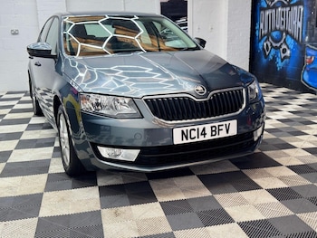 Used Skoda Octavia 2014 for sale - 75906432: Photo
