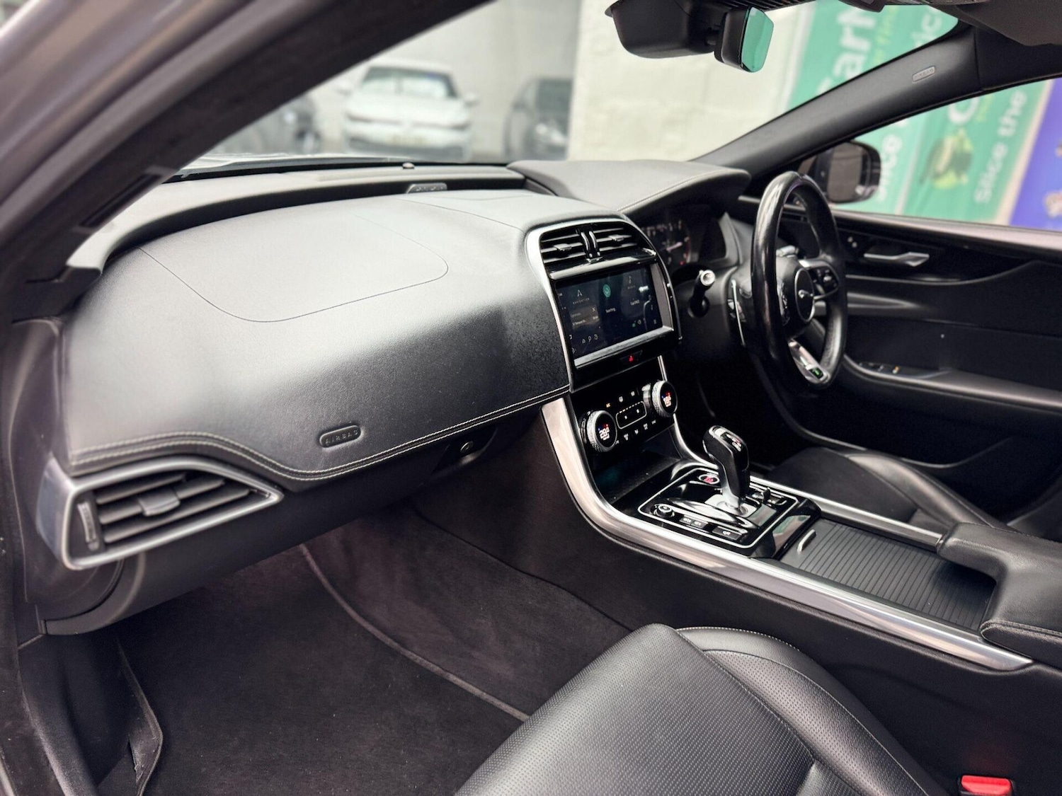 Used Jaguar XE 2021 for sale - 77355135: Photo 31