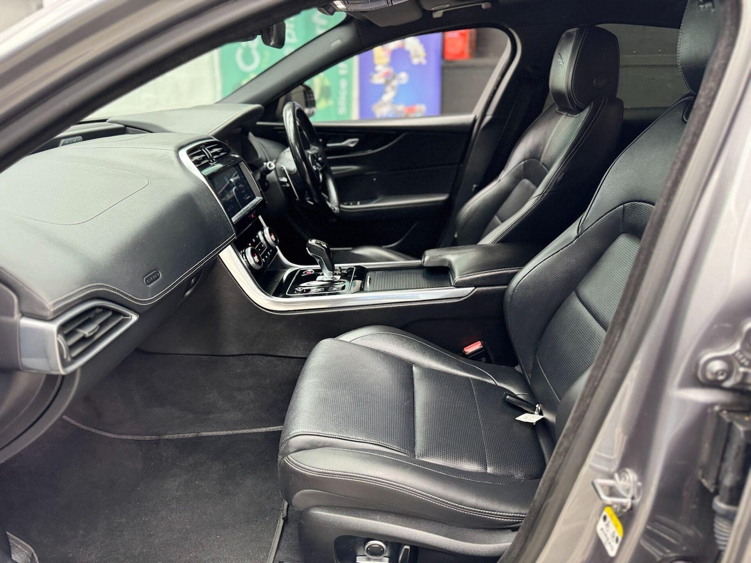 Used Jaguar XE 2021 for sale - 77355135: Photo 47