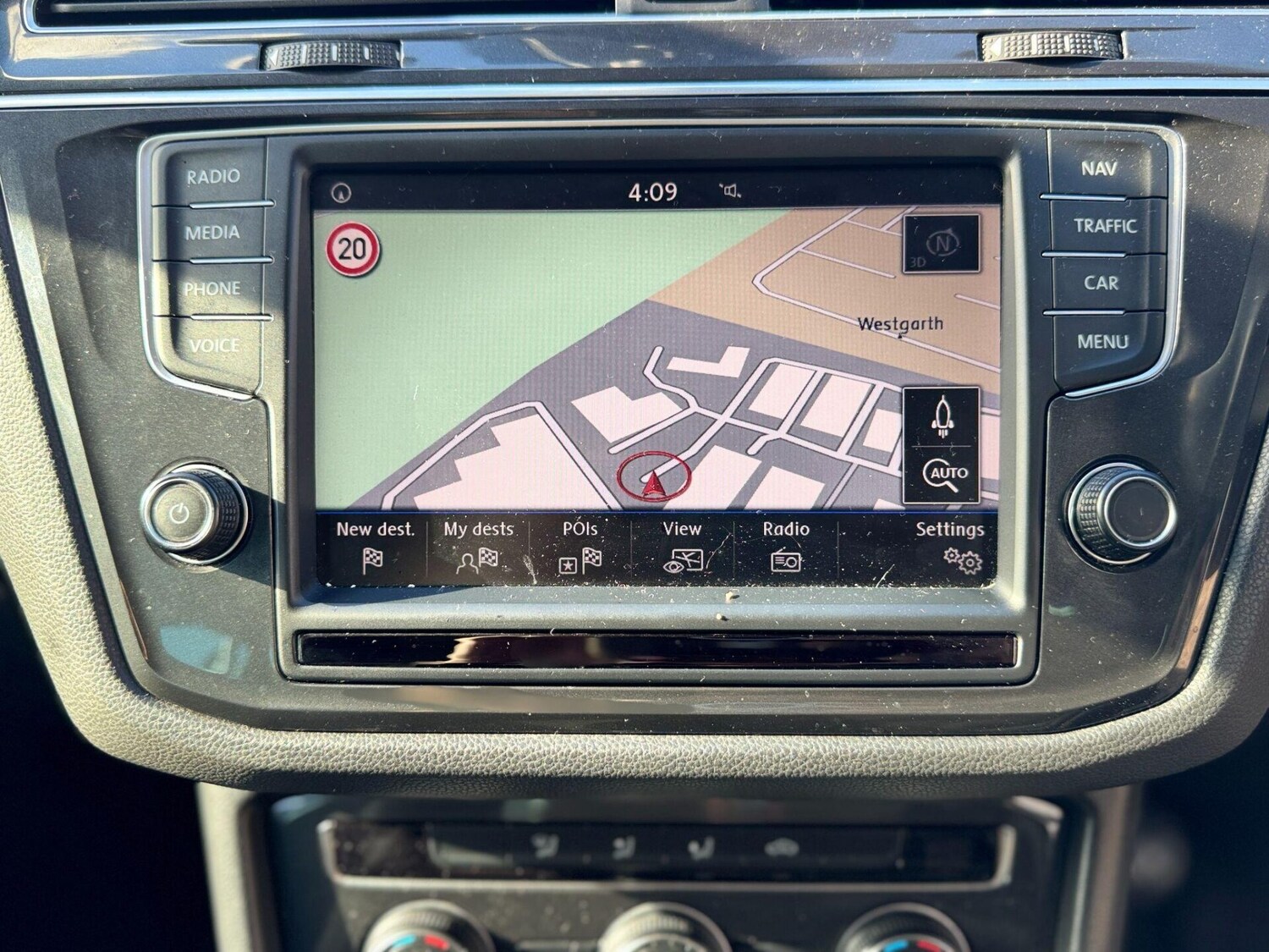 Used Volkswagen Tiguan 2016 for sale - 75987381: Photo 51