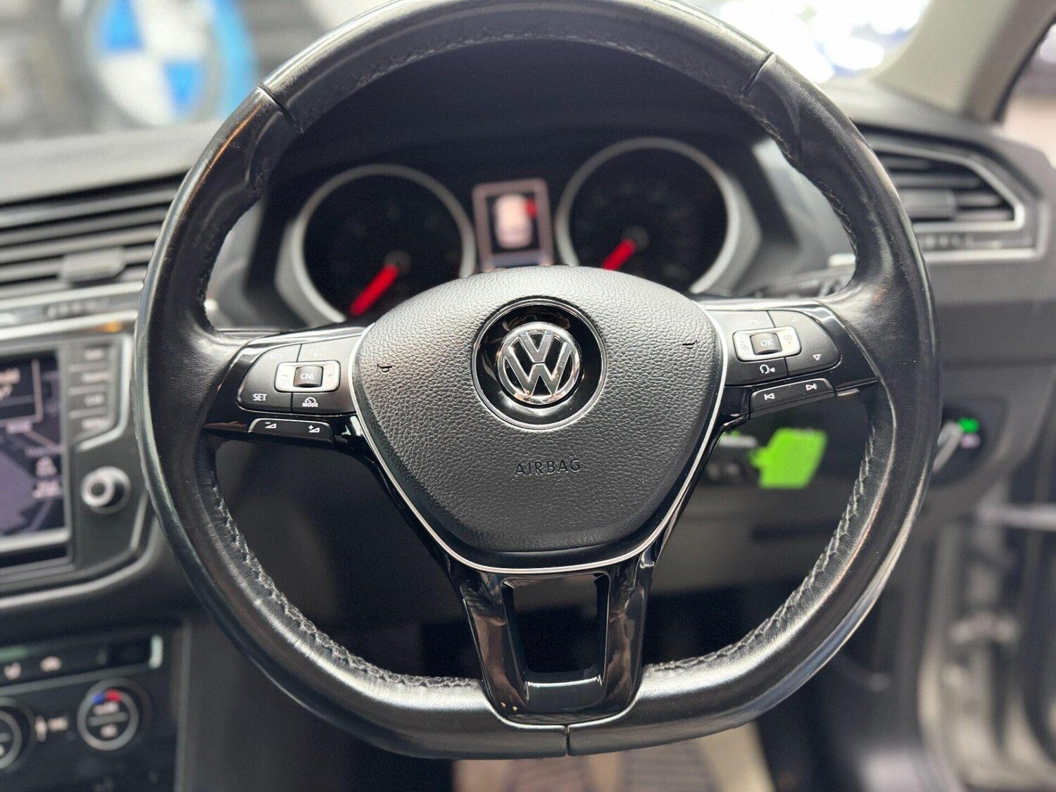 Used Volkswagen Tiguan 2016 for sale - 75987381: Photo 59