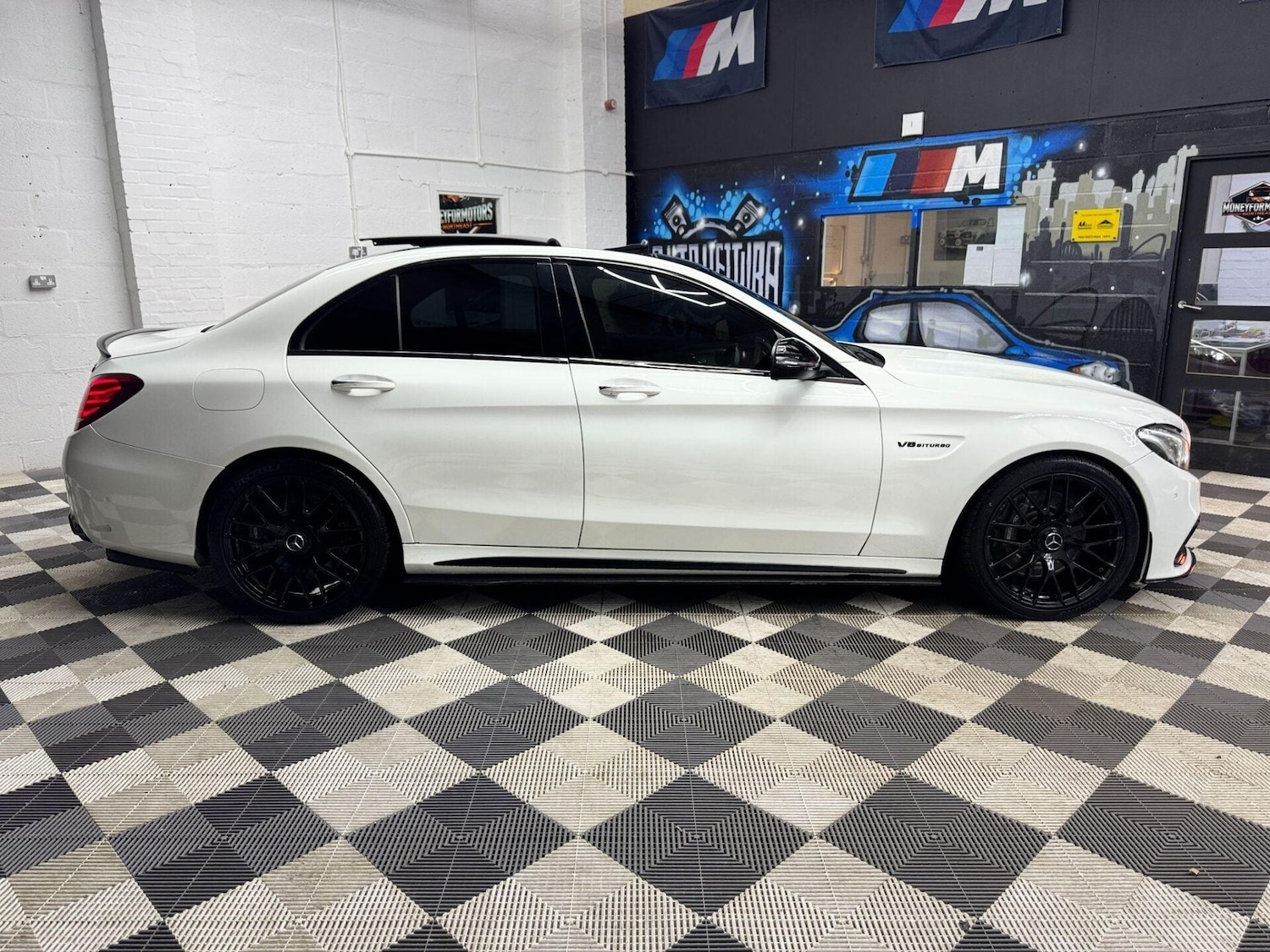 Used Mercedes-Benz C Class 2015 for sale - 77160070: Photo 12