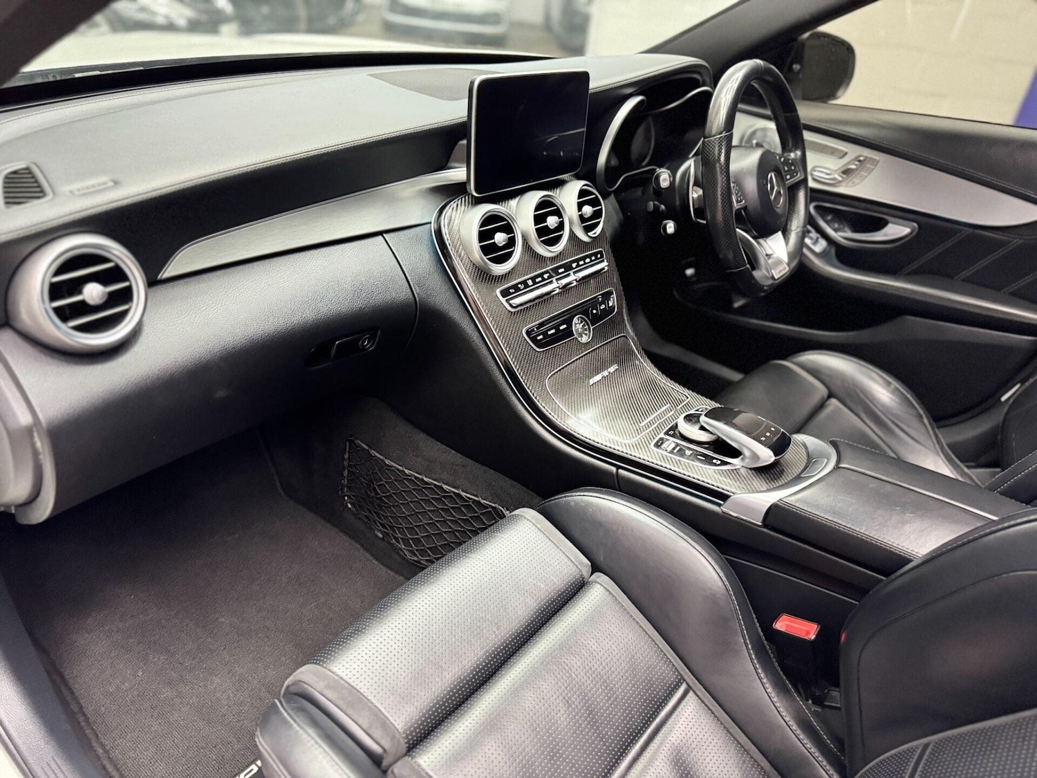 Used Mercedes-Benz C Class 2015 for sale - 77160070: Photo 13