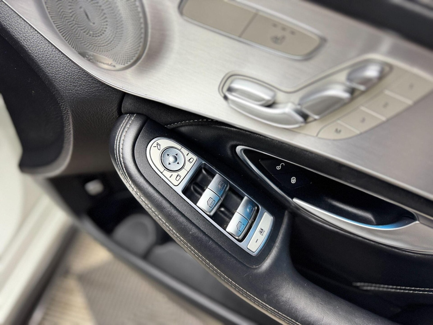 Used Mercedes-Benz C Class 2015 for sale - 77160070: Photo 25