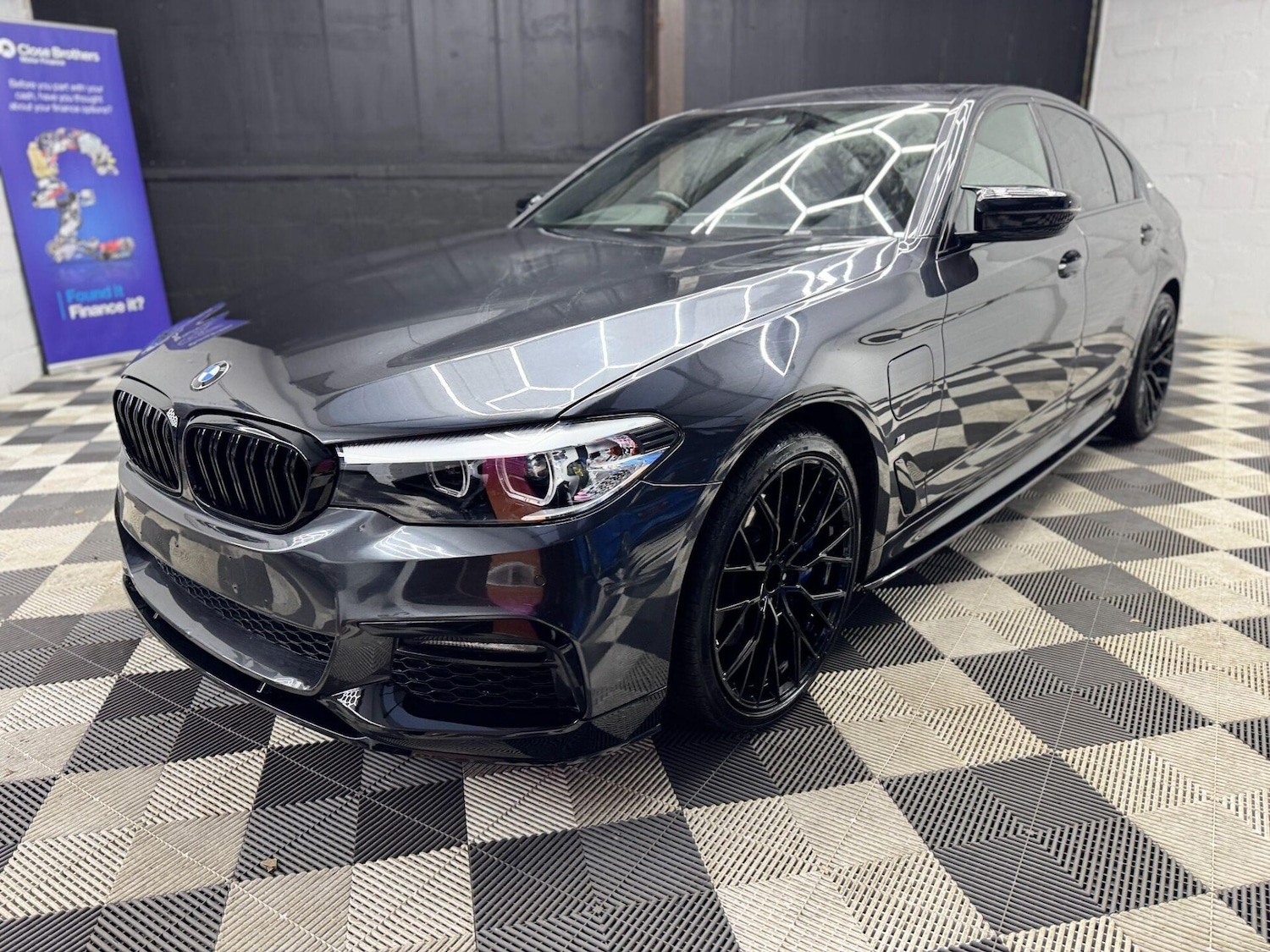 Used BMW 5 Series 2018 for sale - 76985189: Photo 10