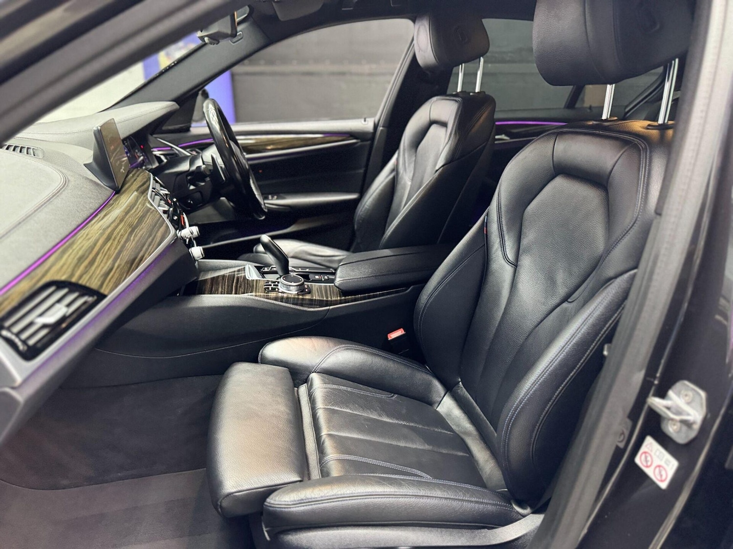 Used BMW 5 Series 2018 for sale - 76985189: Photo 28