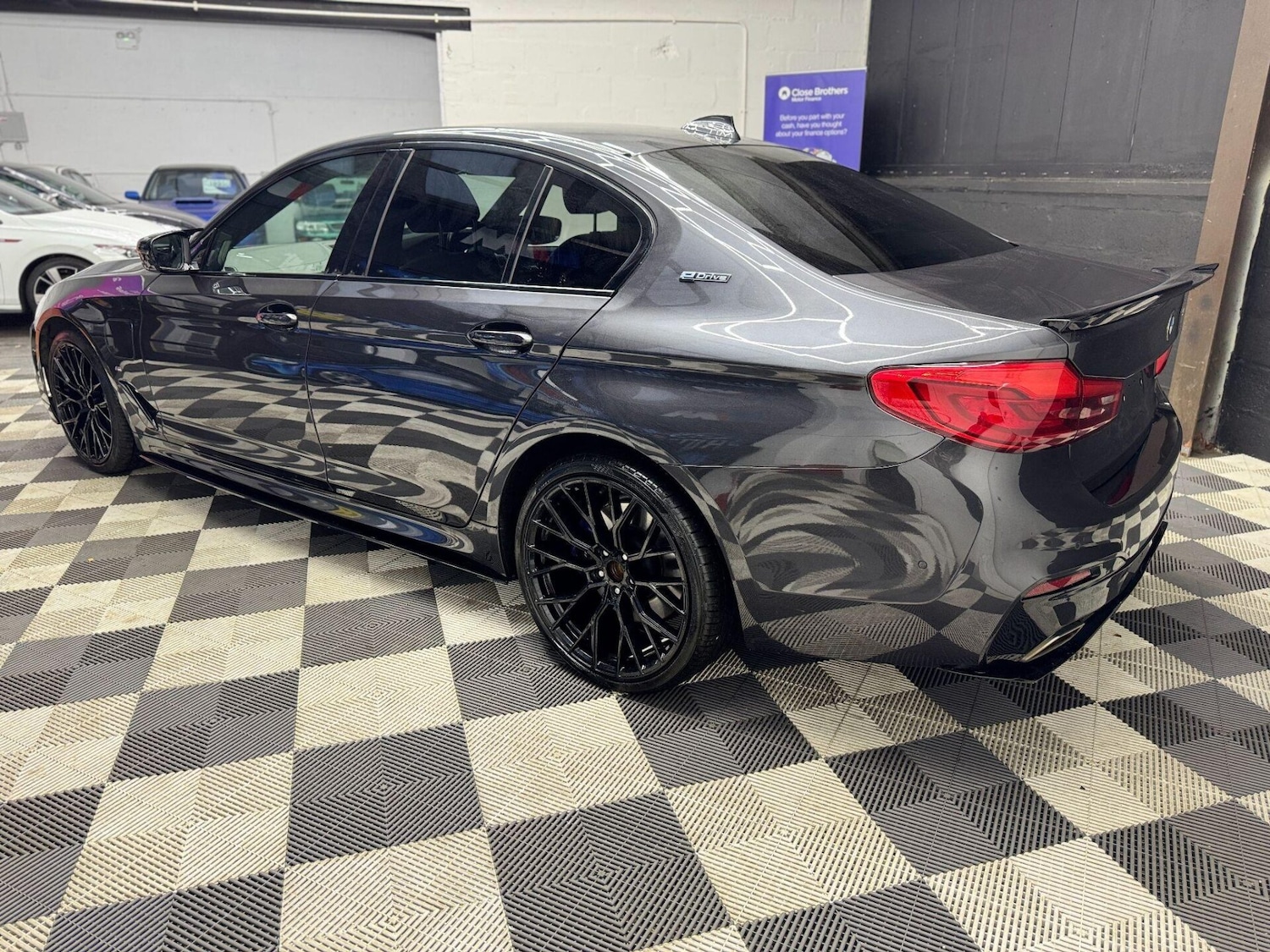Used BMW 5 Series 2018 for sale - 76985189: Photo 4