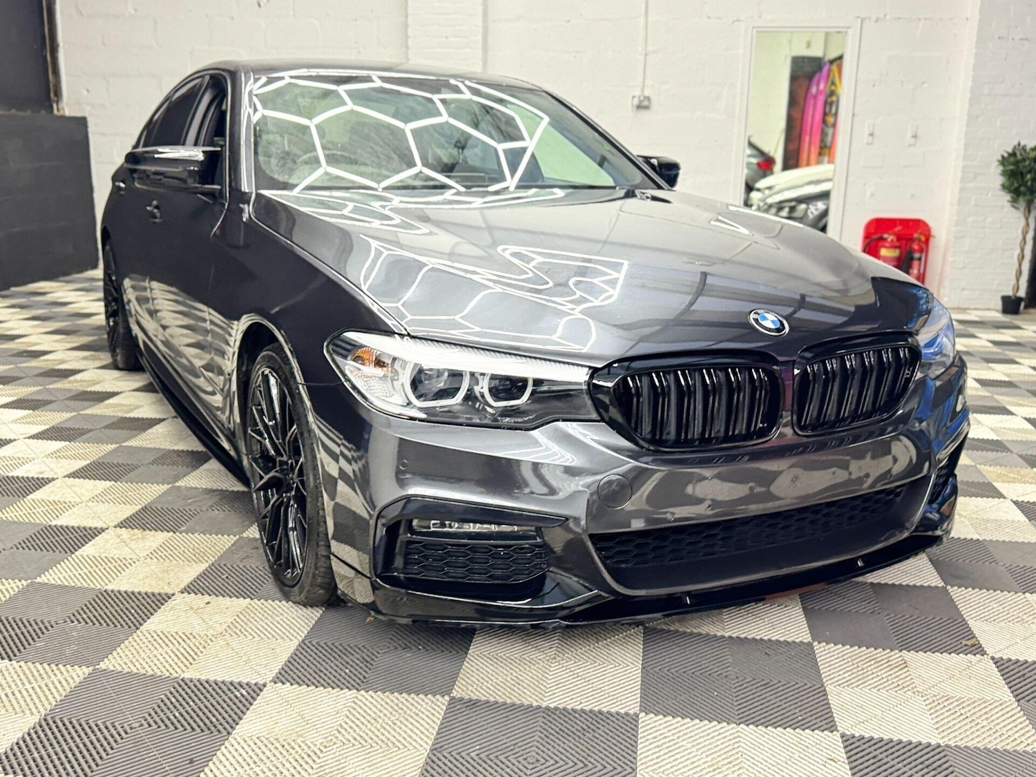 Used BMW 5 Series 2018 for sale - 76985189: Photo 5