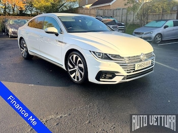 2019 - 2.0 TDI R-Line Fastback DSG Euro 6 (s/s) 5dr