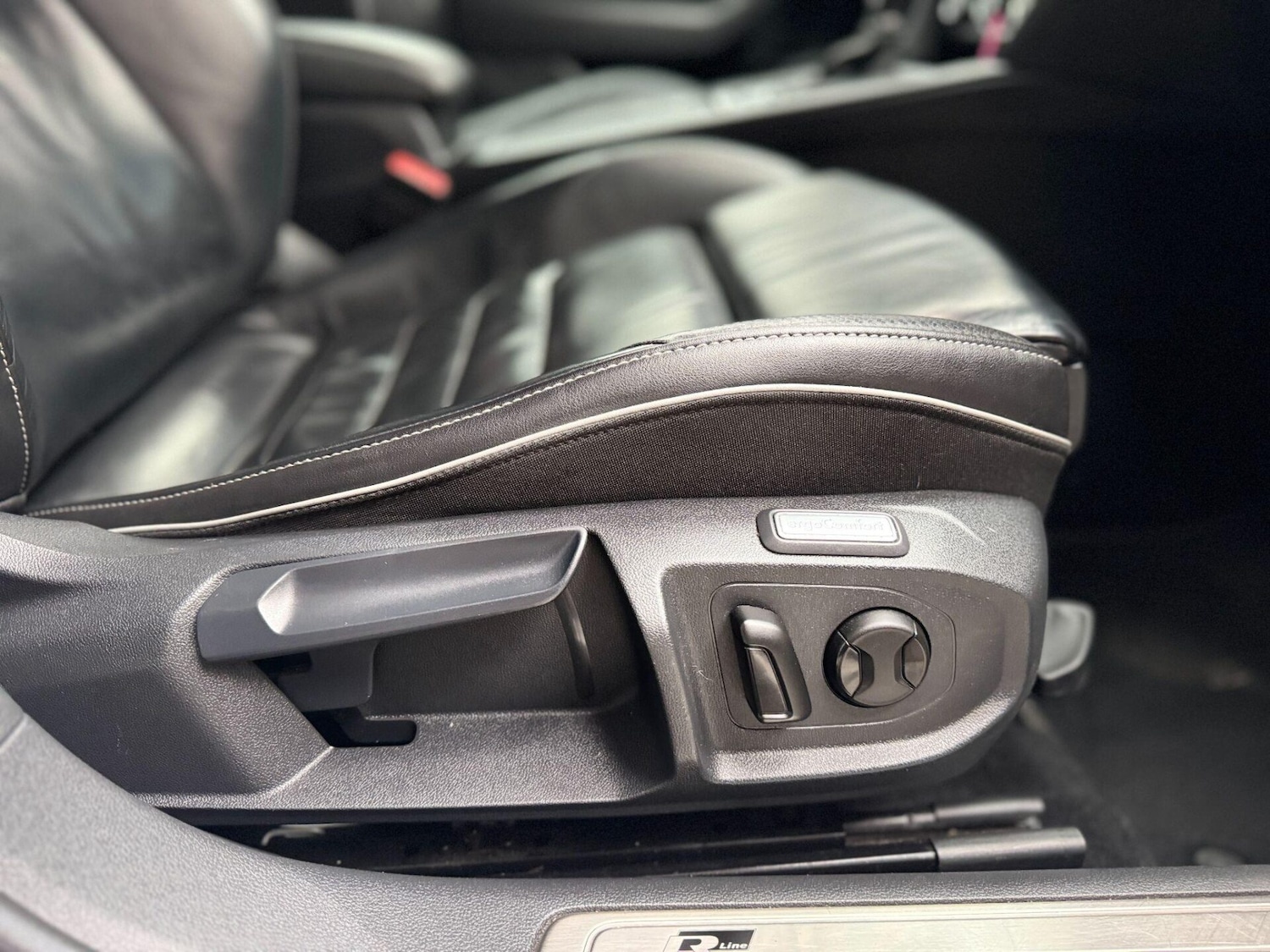 Used Volkswagen Arteon 2019 for sale - 76343817: Photo 36