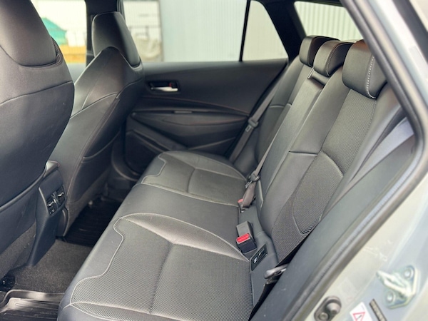 Used Toyota Corolla 2020 for sale - 76093340: Photo 32
