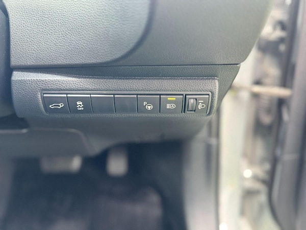 Used Toyota Corolla 2020 for sale - 76093340: Photo 38