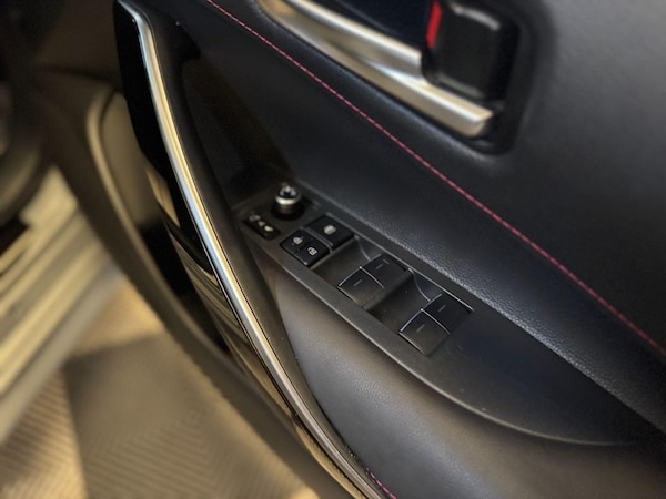 Used Toyota Corolla 2020 for sale - 76093340: Photo 48
